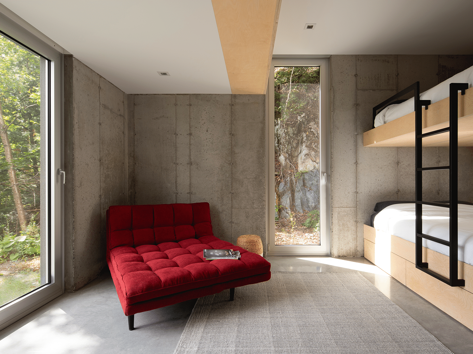 Gest room
